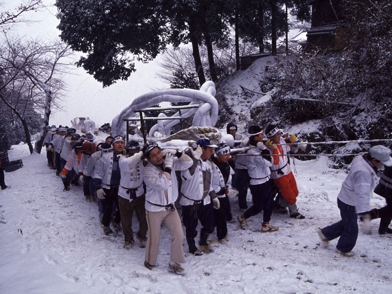 Mt. Shinobu Dawn Procession