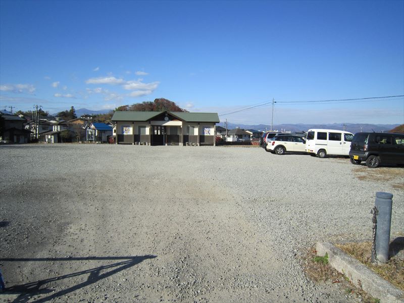 見山ウォーキングトレイル駐車場