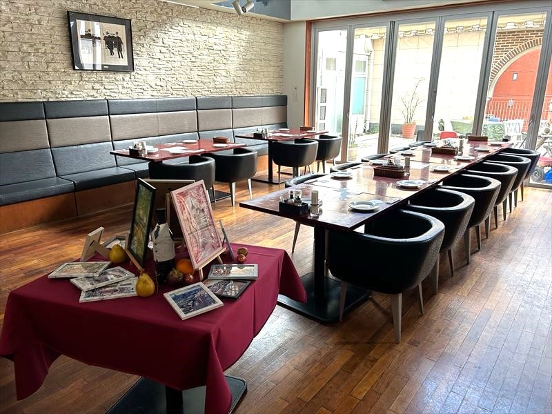 eea8e98f-a637-4141-b0c6-