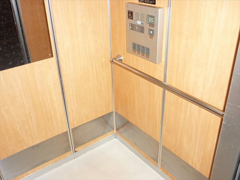 エレベーター