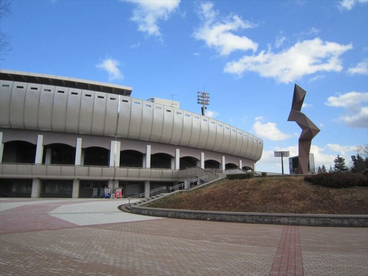 とうほう・みんなのスタジアム（県営あづま陸上競技場）