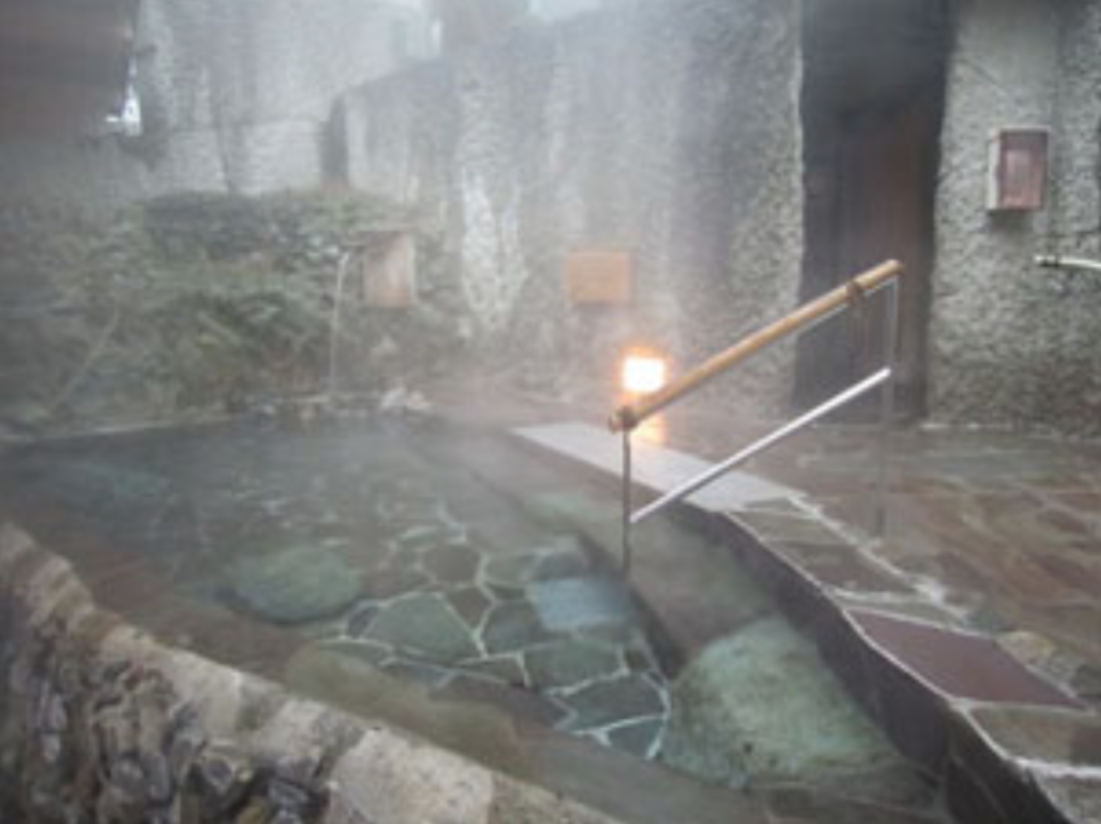 露天風呂「谷の瀬音の湯」(女湯)