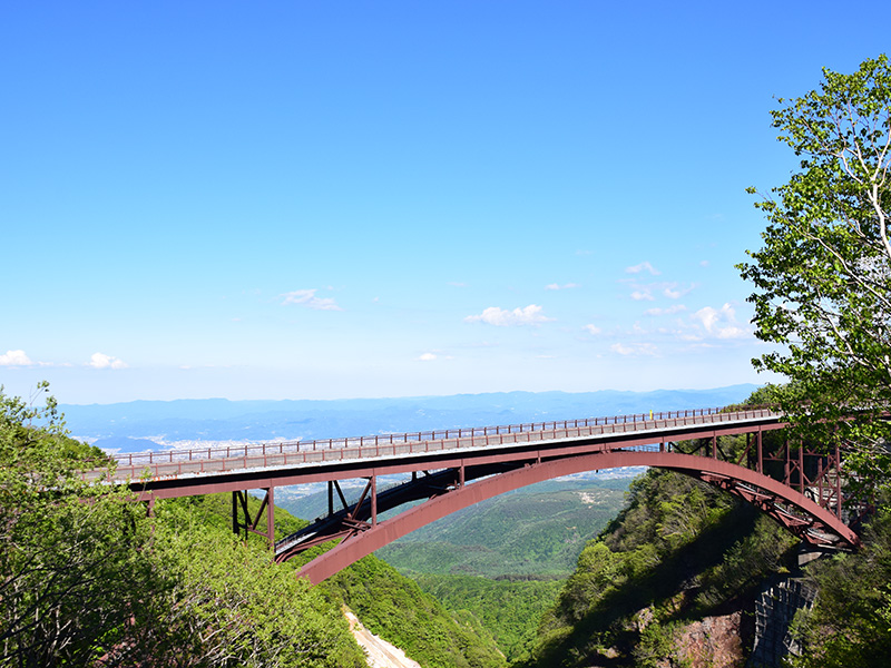 スカイラインの吾妻八景「つばくろ谷(不動沢橋)」９