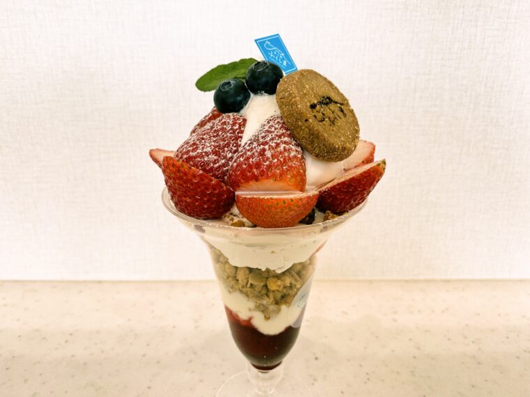 【道の駅ふくしま】福島市産の果物を使ったスイーツショップ「FRUIT FACTORY yukiusagi」