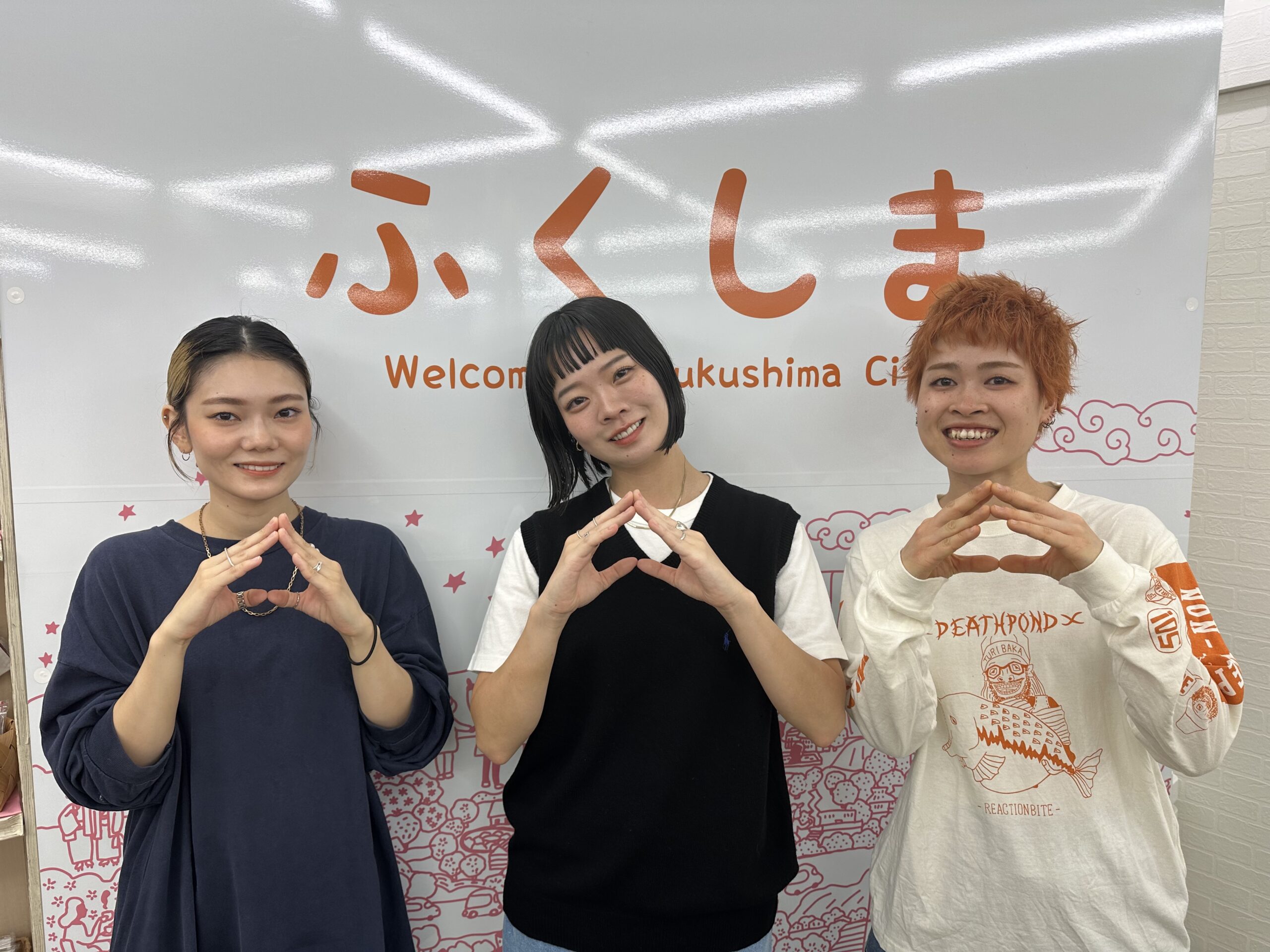 SHISHAMOが福島市観光案内所をサプライズ訪問！