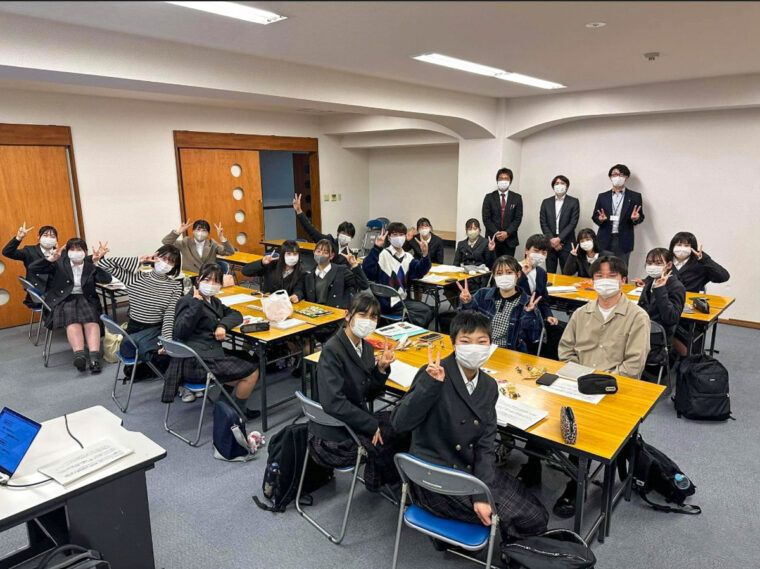 学生による意見交換会