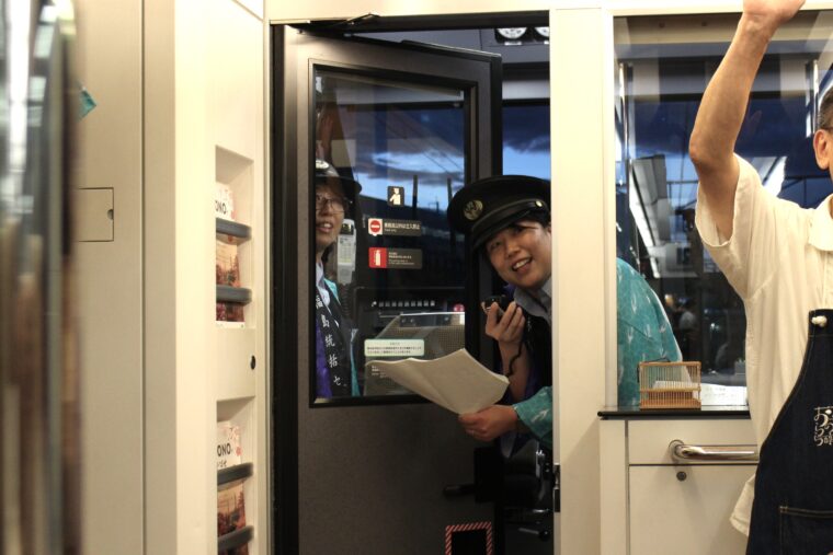 新幹線の運転手さんによるクイズ大会も盛り上がりました