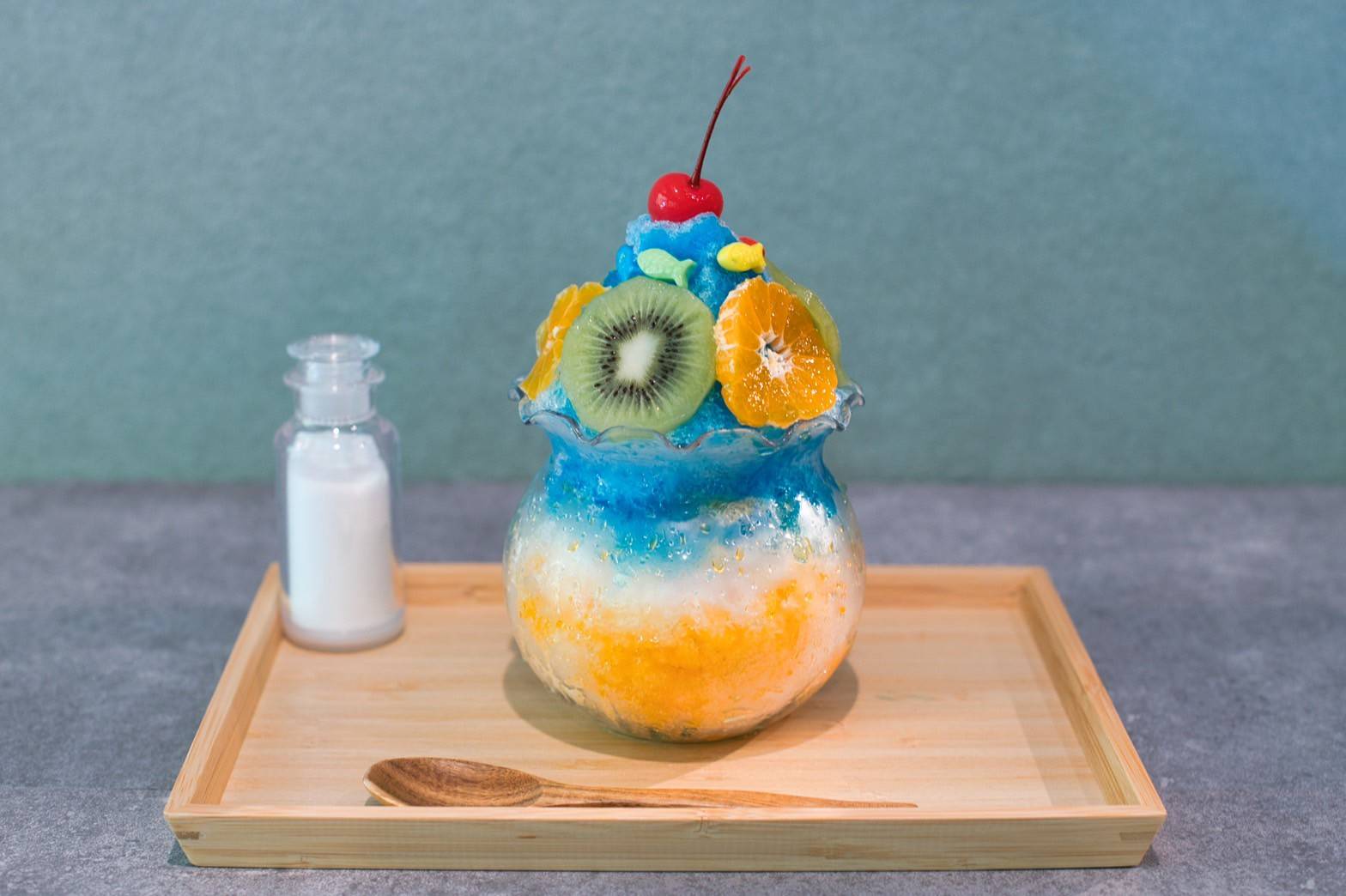 金魚鉢かき氷(1,350円)