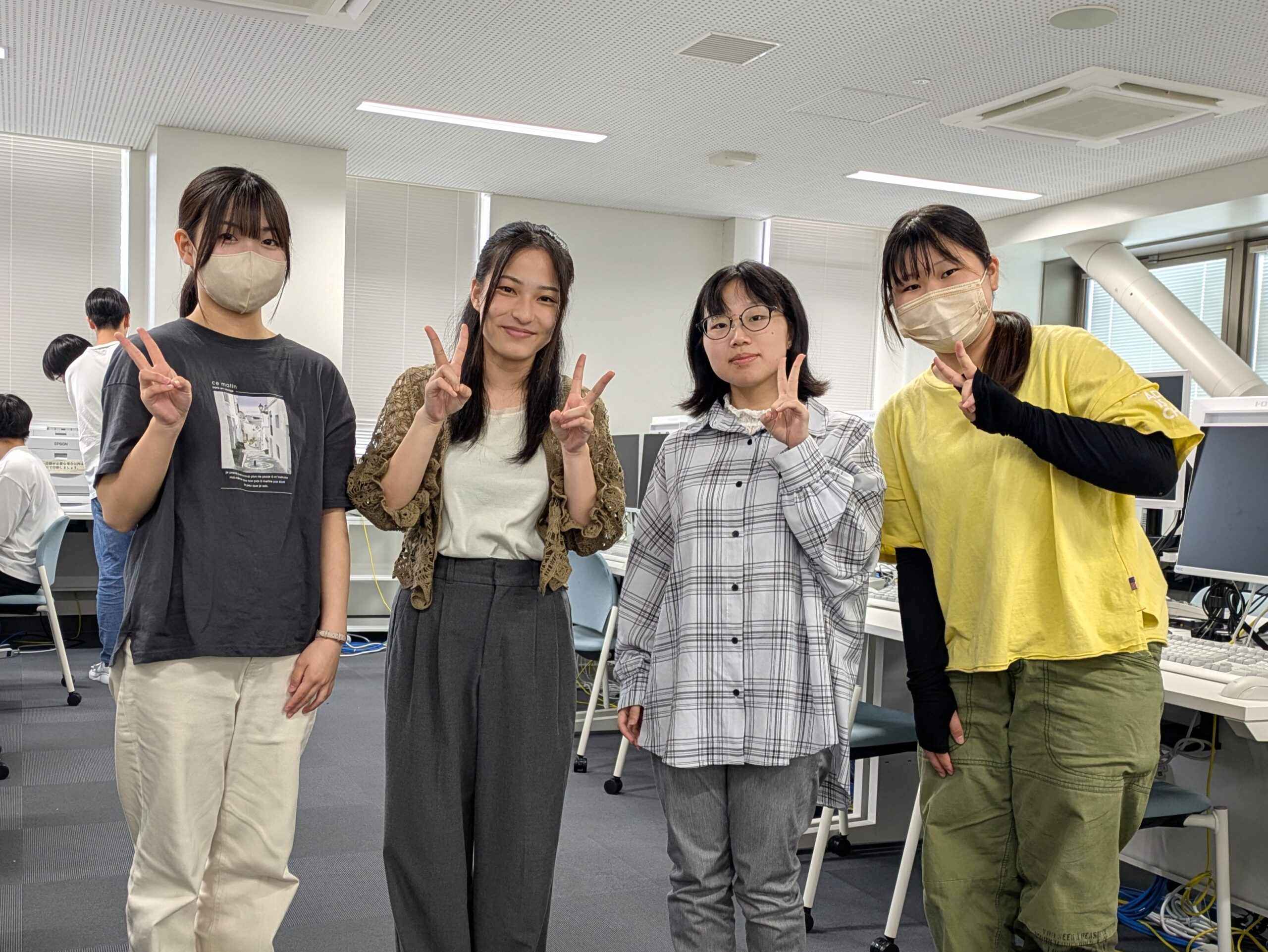 英語の授業で漫画を作る！？ 福島医大の授業を見学しました