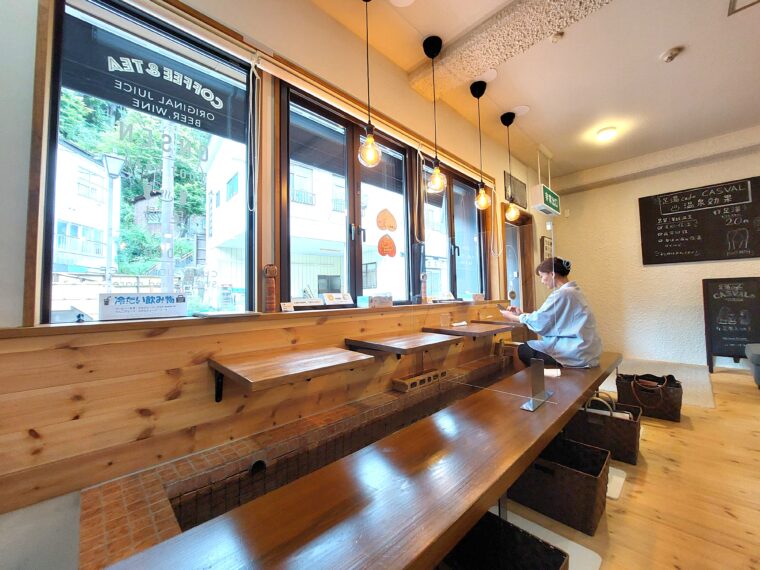 casval店内
