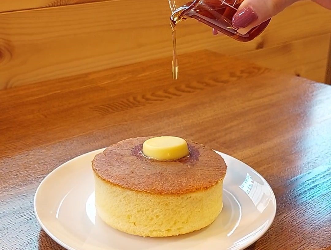 スフレパンケーキ（シングル）530円