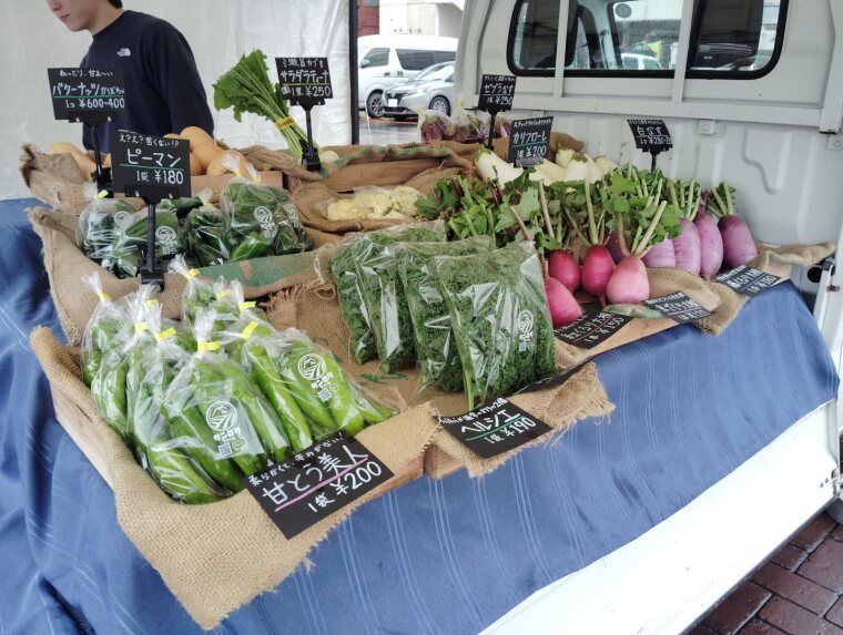 福島駅前軽トラ市