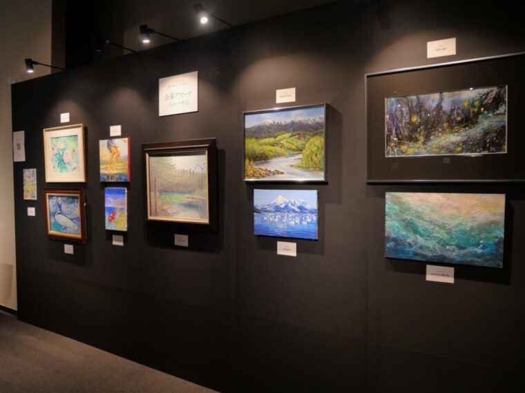 二人の巨匠、東山魁夷と千住博展