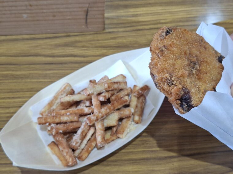 凍み豆腐フライといかにんじんコロッケ