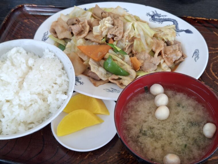 バイパススタミナ定食（890円）
