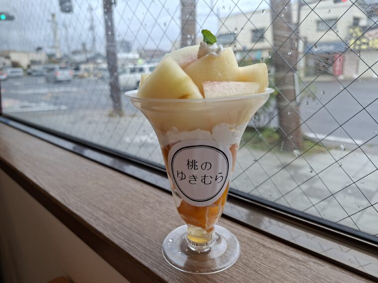 桃パフェ
